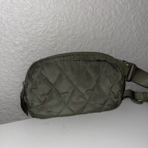 Vera Bradley Small Belt Bag